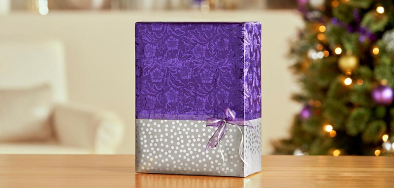 Taśma klejąca SCOTCH® Gift Wrap, do pakowania prezentów, na podajniku, 19mm, 7,5m, transparentna - zdjęcie (3