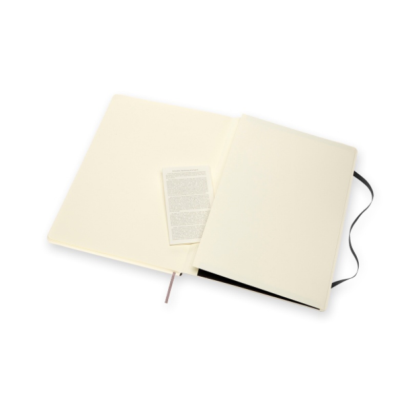 Notes MOLESKINE Classic A4 (21x29,7 cm) w linie, miękka oprawa, 192 strony, czarny - zdjęcie (2
