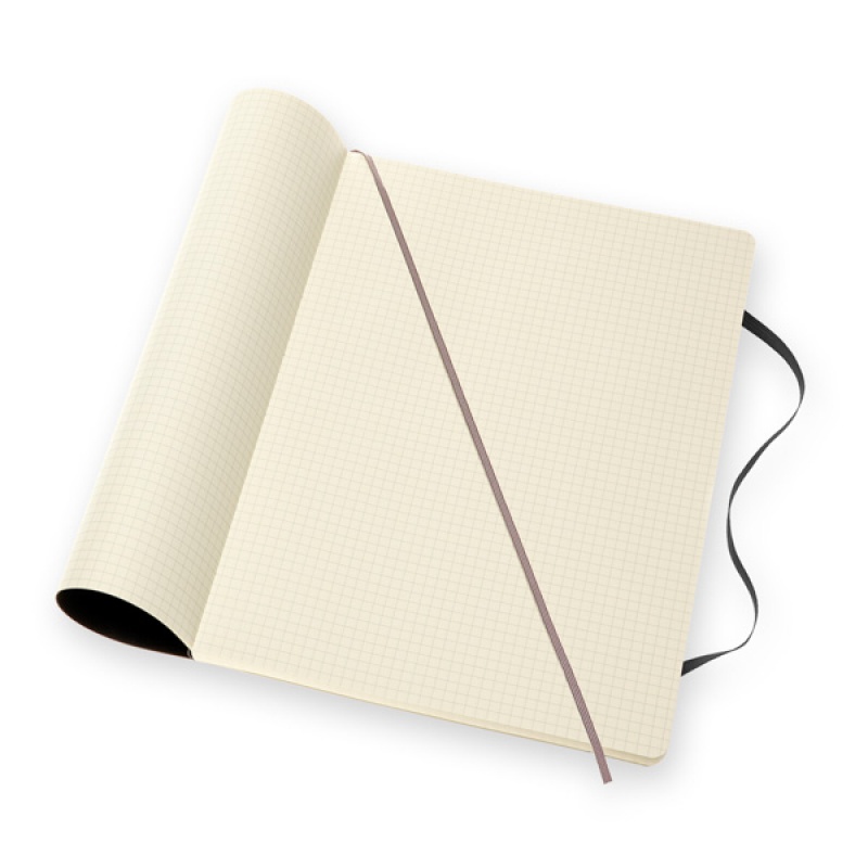 Notes MOLESKINE Classic A4 (21x29,7 cm) w kratkę, miękka oprawa, 192 strony, czarny - zdjęcie (4