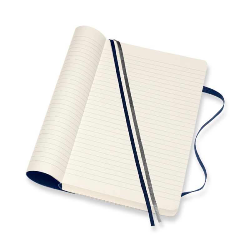 Notes MOLESKINE Classic L (13x21 cm) w linie, miękka oprawa, sapphire blue, 400 stron, niebieski - zdjęcie (5